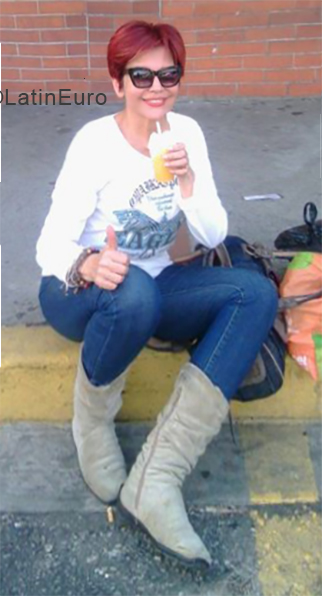 Date this nice looking Venezuela girl Keritzia from Merida VE1777