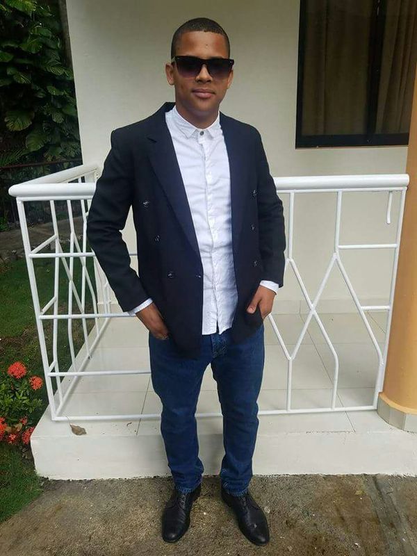 Date this gorgeous Dominican Republic man Eury from Santo Domingo DO32994