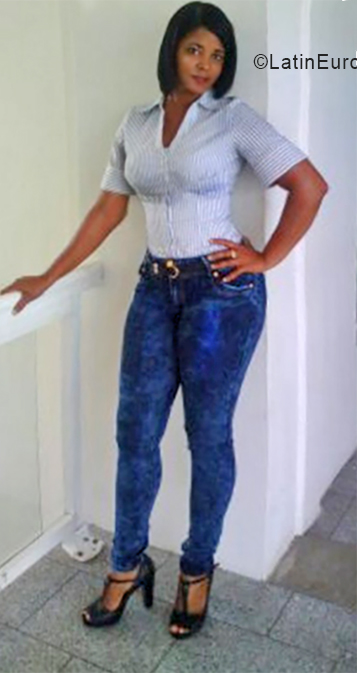 Date this young Dominican Republic girl Josefina from Higuey DO33004
