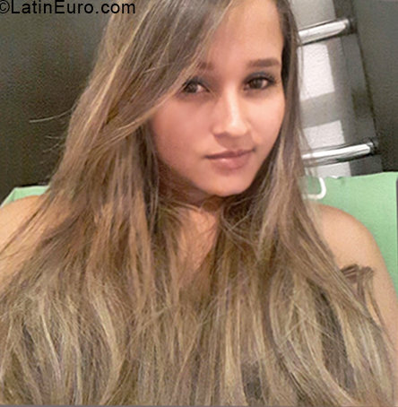 Date this georgeous Colombia girl Tatiana from Cali CO24236