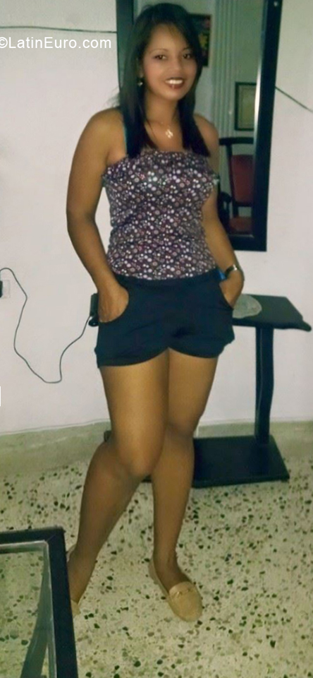 Date this athletic Colombia girl Yorcelis from Barranquilla CO24240