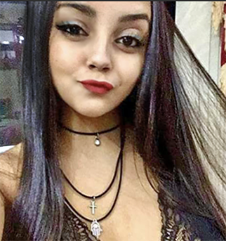 Date this sultry Brazil girl Fernanda from Curitiba BR10644