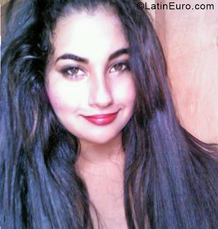 Date this funny Venezuela girl Anavelys from Caracas VE1835
