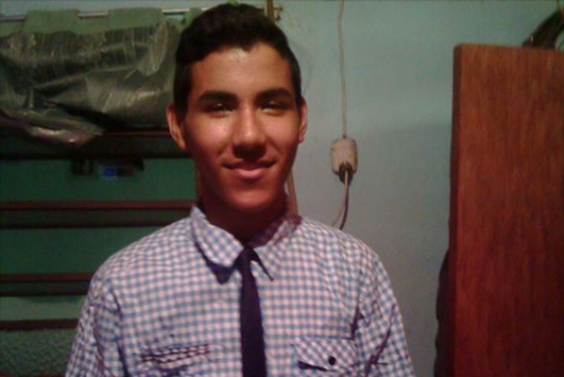 Date this hot Venezuela man Migue1515 from Venezuela VE1874