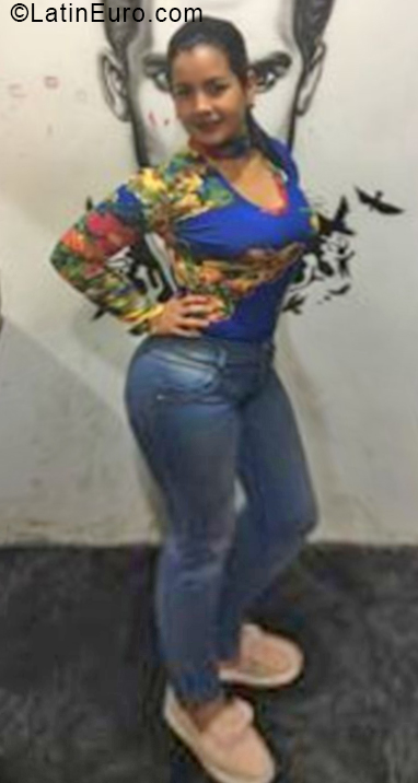 Date this passionate Venezuela girl Noralvis from Carora VE1899