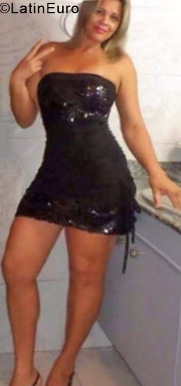 Date this georgeous Brazil girl Nelly from Sao Paulo BR10676
