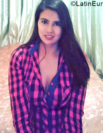 Date this athletic Colombia girl Yolis from Cajica CO24478