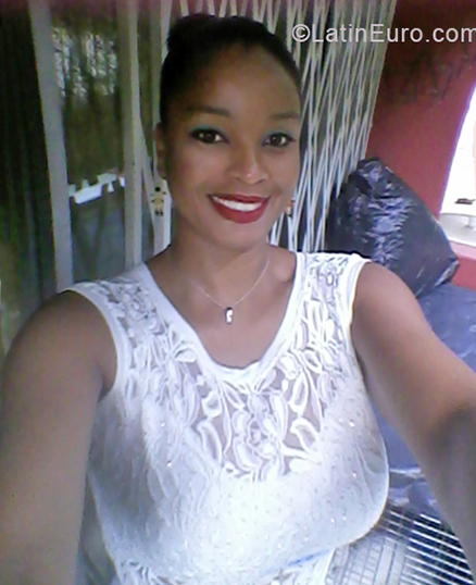 Date this georgeous Colombia girl Onix from Cali CO24486
