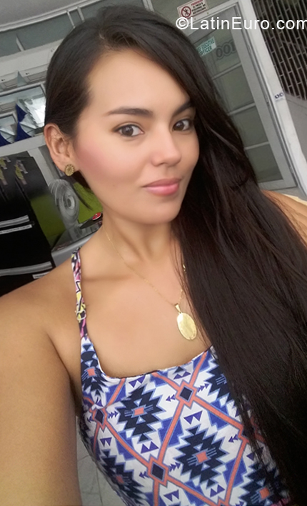 Date this funny Colombia girl Maleja from Villavicencio CO24507