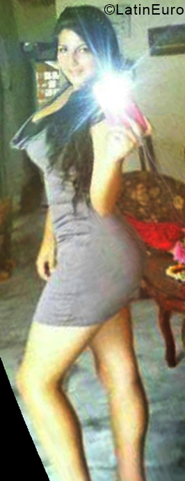 Date this exotic Colombia girl Vale from Bogotá CO24515