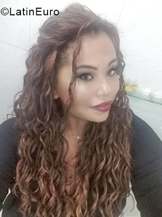 Date this athletic Brazil girl Carla from Fortaleza BR10700