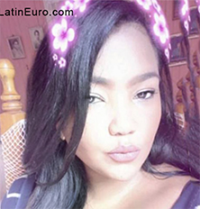 Date this georgeous Dominican Republic girl Laura from Santo Domingo DO33408