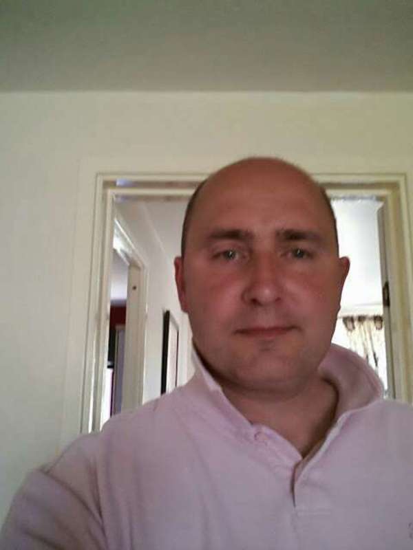 Date this passionate United Kingdom man Paulfrank from Birmingham GB968