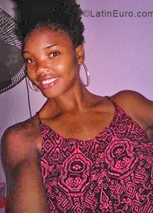 Date this tall Dominican Republic girl Judelkis from Santo Domingo DO33443