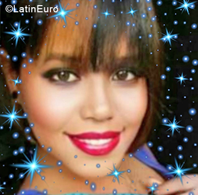 Date this foxy Dominican Republic girl Yerildin from Monsenor Nouel DO33510