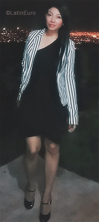 Date this beautiful Colombia girl Stephani from Cali CO24774