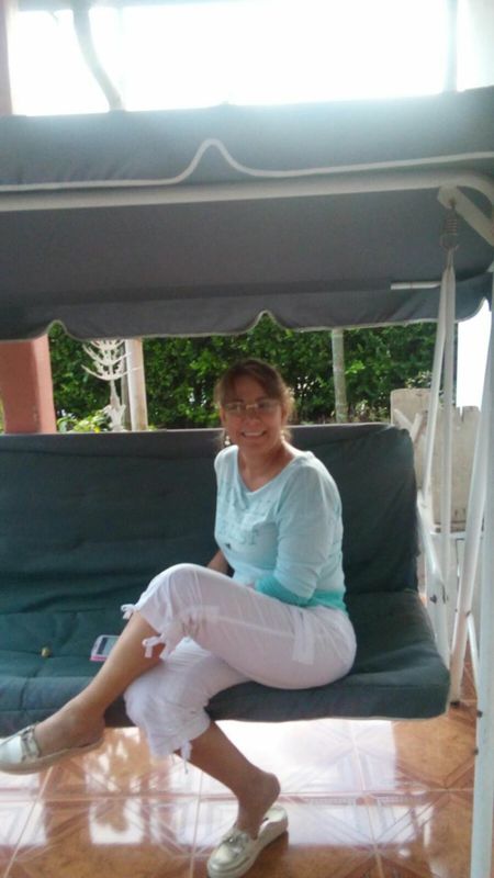 Date this beautiful Colombia girl LUZDECRISTAL from Cali CO24792