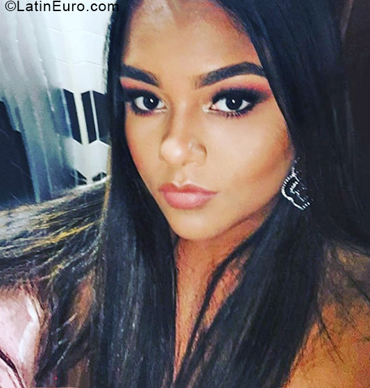 Date this sultry Dominican Republic girl Zoe from Santo Domingo DO36916