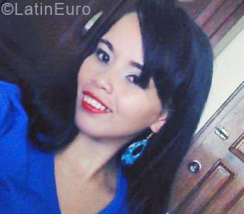 Date this cute Dominican Republic girl Mara from Santo Domingo DO34020