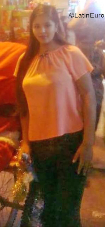 Date this hard body Peru girl ESTHER CLAUDIA from Lima PE1343