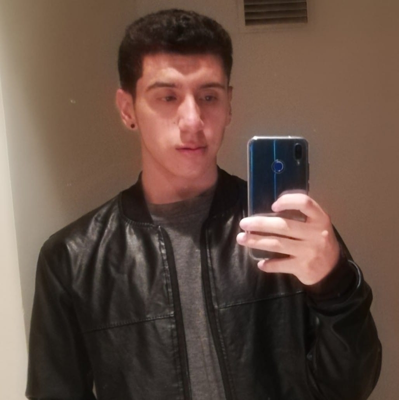 Date this foxy Colombia man Jhoan069 from Bogota CO24924