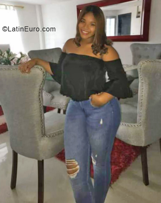 Date this fun Colombia girl Katherine from Cali CO24960