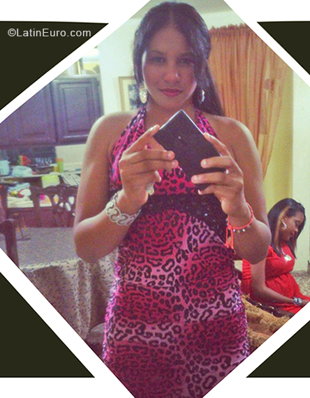 Date this georgeous Dominican Republic girl ALEXANDRA from Santo Domingo DO34124
