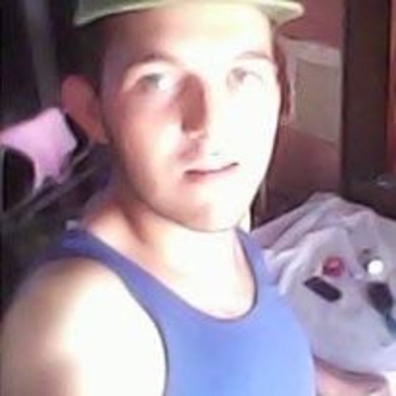 Date this nice looking Venezuela man Yohel from San Cristobal VE2190