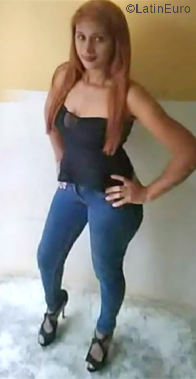 Date this gorgeous Dominican Republic girl Dulce from La Vega DO34266