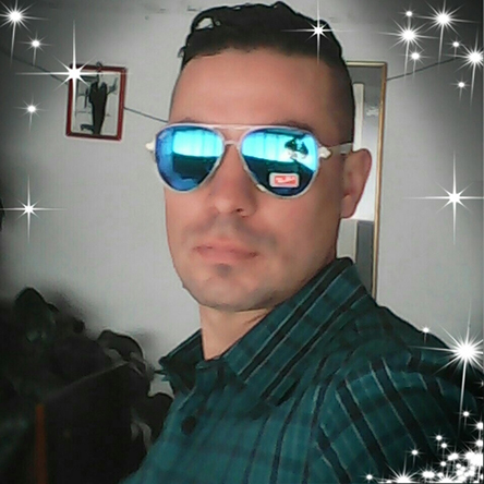Date this funny Colombia man Oscar from Bogota CO25089