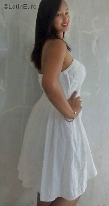 Date this pretty Dominican Republic girl Mariela from Montecristi DO34373