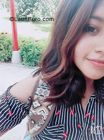 Date this cute Peru girl Kathalyna from Tacna PE1366