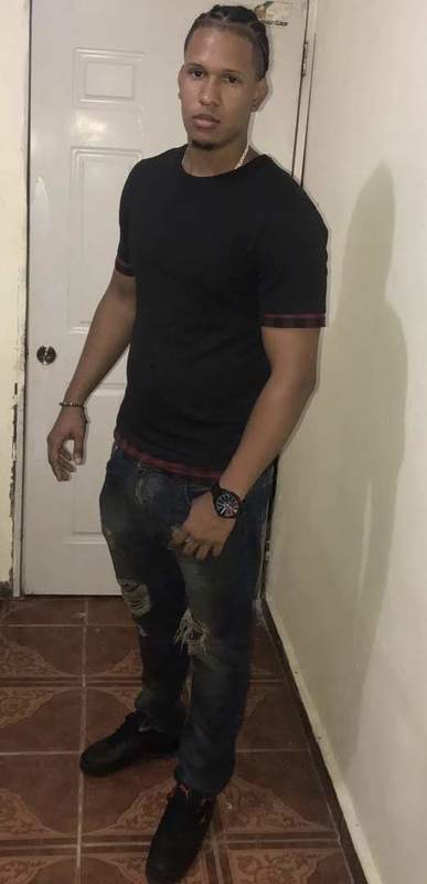 Date this pretty Dominican Republic man Francisco from Francis20 DO34375