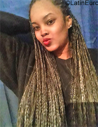 Date this hard body Argentina girl Alexandra from Buenos Aires AR184