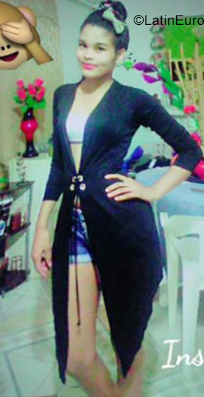Date this delightful Colombia girl Paola from Barranquilla CO25191
