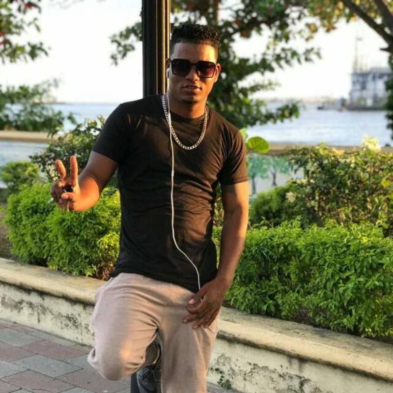 Date this attractive Dominican Republic man Ezequiel silves from San Pedro De Macoris DO34614