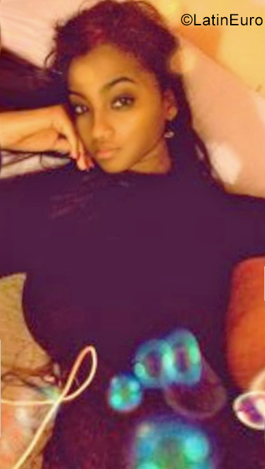 Date this young Dominican Republic girl Heydi from Santo Domingo DO34629