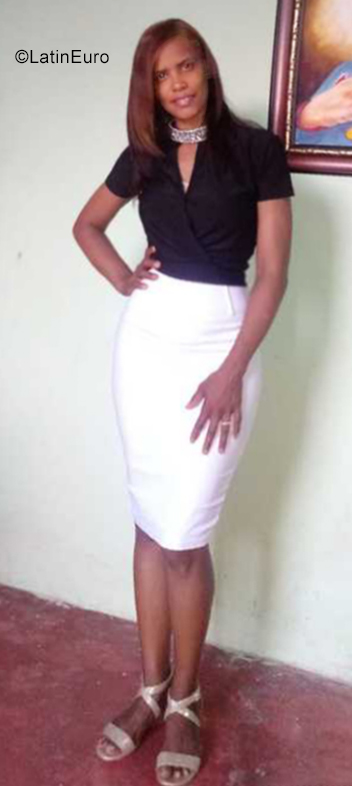 Date this athletic Dominican Republic girl Pascuelina from Santo Domingo DO34785