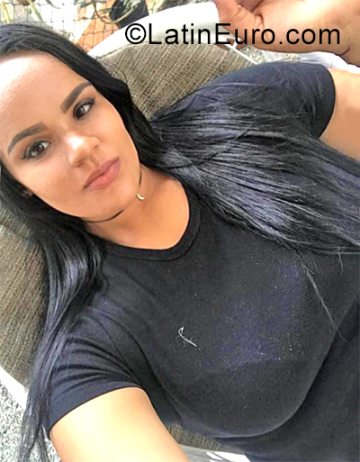 Date this pretty Dominican Republic girl Ana from La Vega DO34898