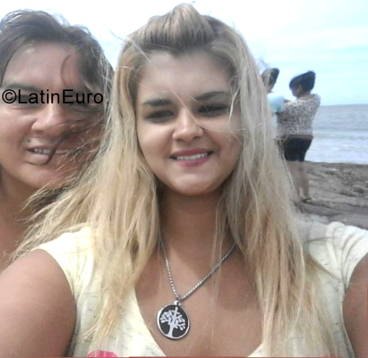 Date this athletic Argentina girl Brenda from Resistencia AR197