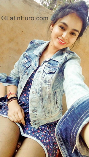 Date this georgeous Peru girl Cristal from Cajamarca PE1401