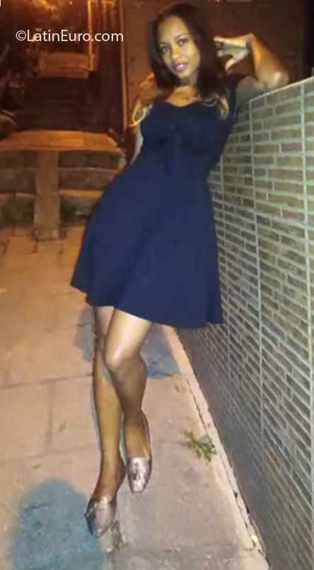 Date this hot Colombia girl Nore from Medellin CO25561