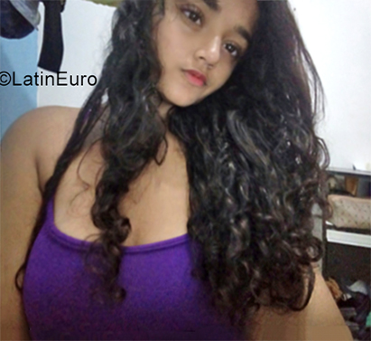 Date this pretty Brazil girl Luana from Imperatriz BR10854
