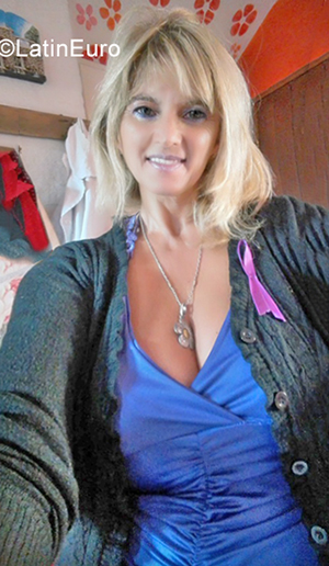Date this foxy Uruguay girl Eljan from Treinta Y Tres UY26