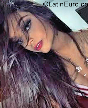 Date this foxy Brazil girl Mellyssa from Montes Claros BR10855