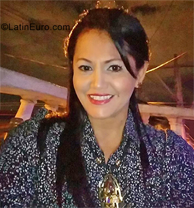 Date this georgeous Colombia girl Fabiola from Barrancabermeja CO25738