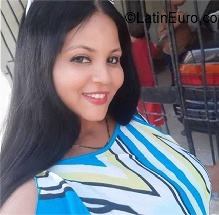 Date this hot Dominican Republic girl Gabriela from Cual Kiera DO35418