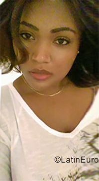 Date this hard body Dominican Republic girl Josefina from Santo Domingo DO35420