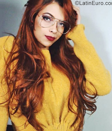 Date this good-looking Colombia girl Mar from Medellin CO25788