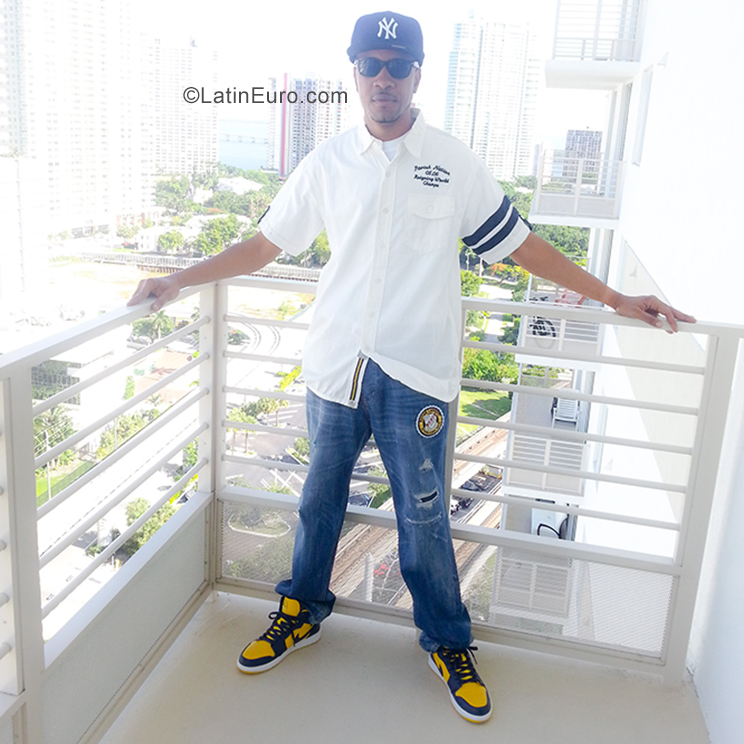 Date this cute United States man MellowBee from Pompano Beach US20189